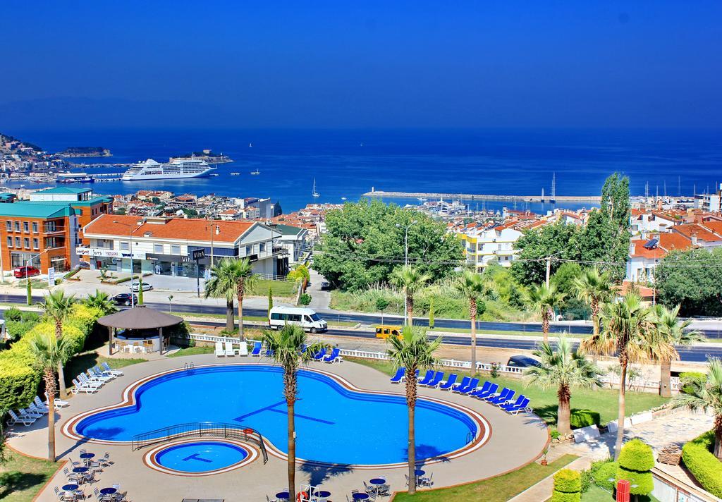 Royal Palace Kusadasi Hotel Exterior foto