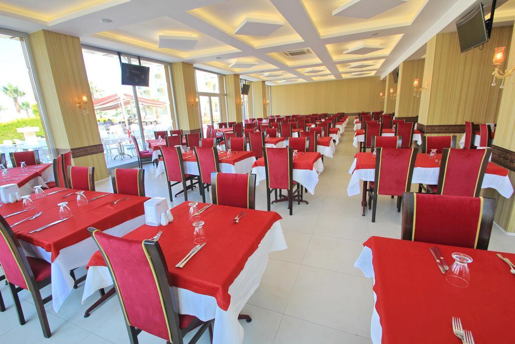 Royal Palace Kusadasi Hotel Exterior foto